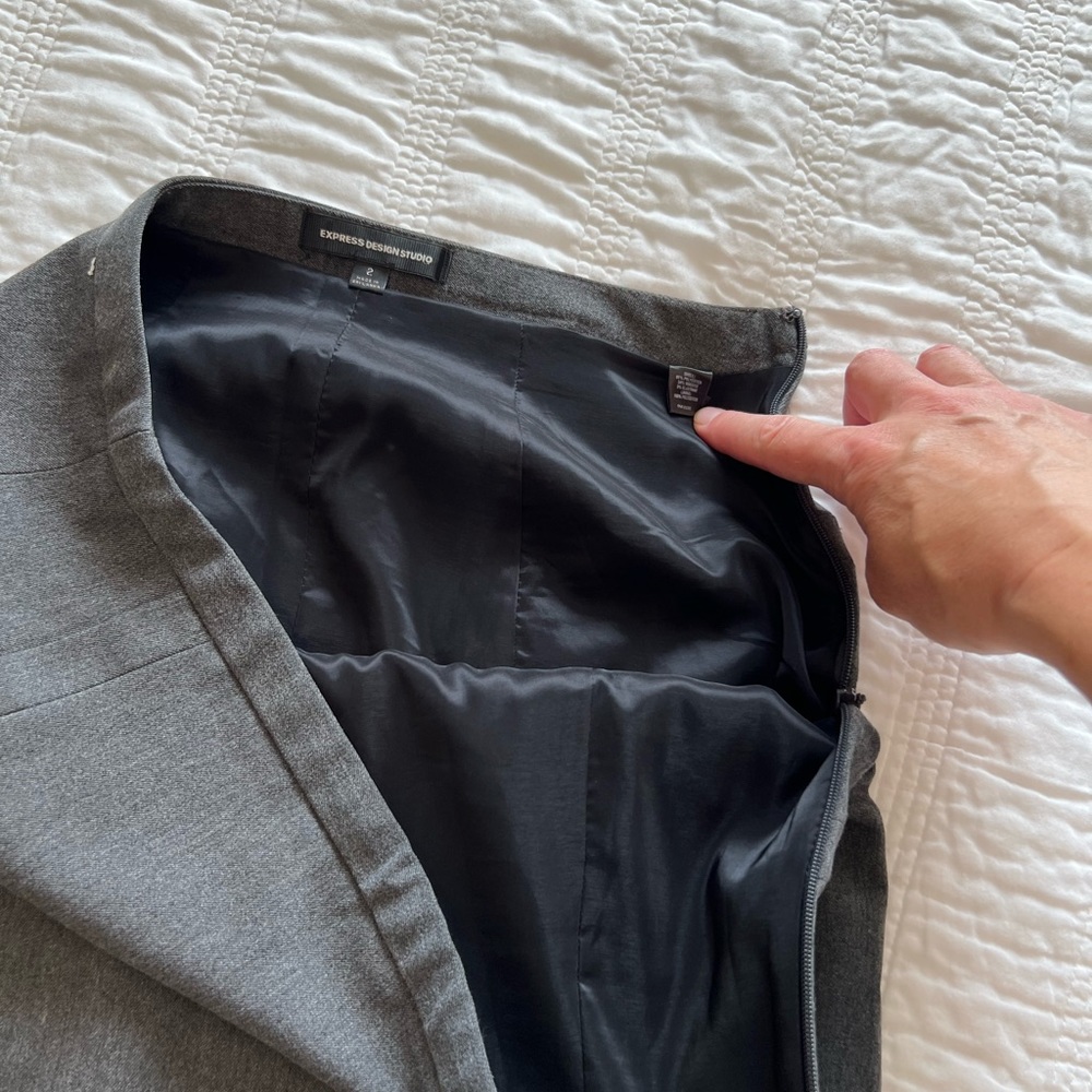 Express pencil skirt, woman size 2 - Picture 4 of 7